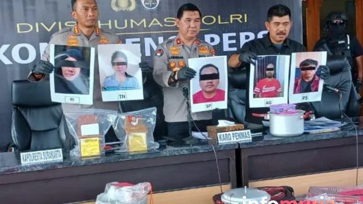 Lima Tersangka Teror Bom Bunuh Diri di Bandung Diamankan oleh Densus 88