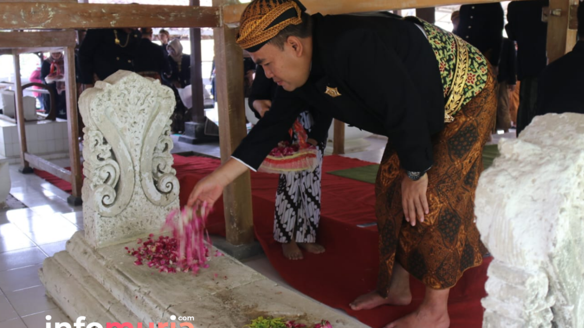 Bupati Arief Rohman Jaga Tradisi, Ziarah dan Doa di Hari Jadi Kabupaten Blora