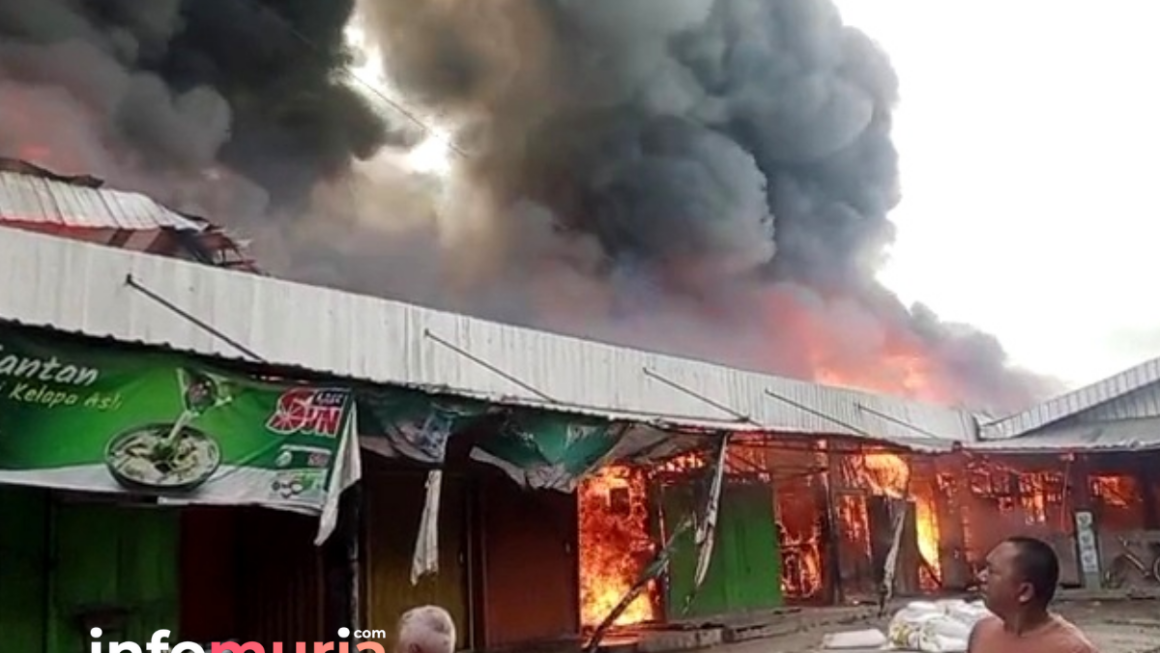 Terbakar Hebat! Asap Tebal Menyelimuti Pasar Ngawen, Damkar dan Warga Bergerak Cepat